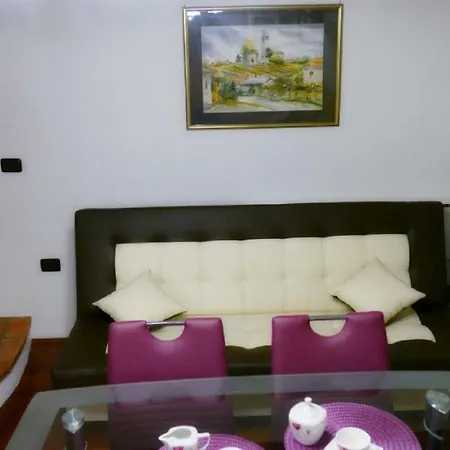 Apartma Flajban
